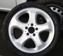 photo of repaired alloy wheel